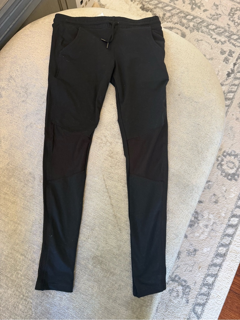 NWT Motion Lifestyle Black Mesh Panel Athletic Leggings L